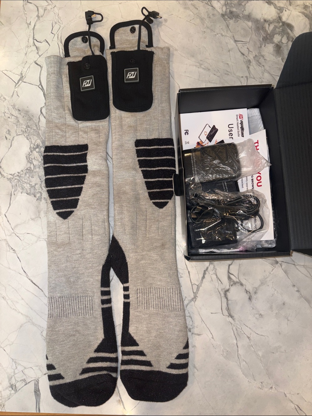 New Rechargeable heated Socks - men Women Gray & Black large